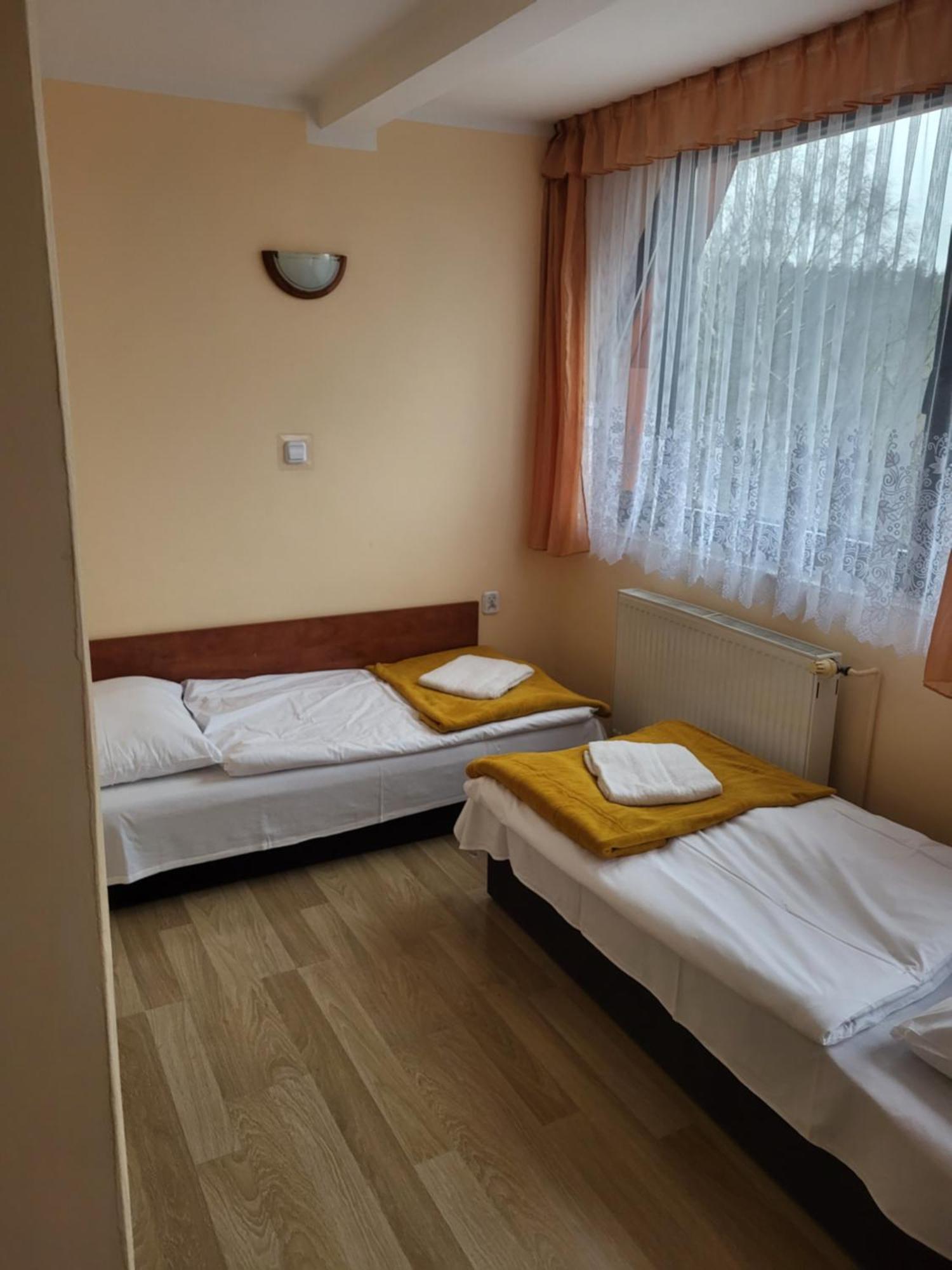 O.W.S. Strzecha Hotel Дужники Здрой Екстериор снимка